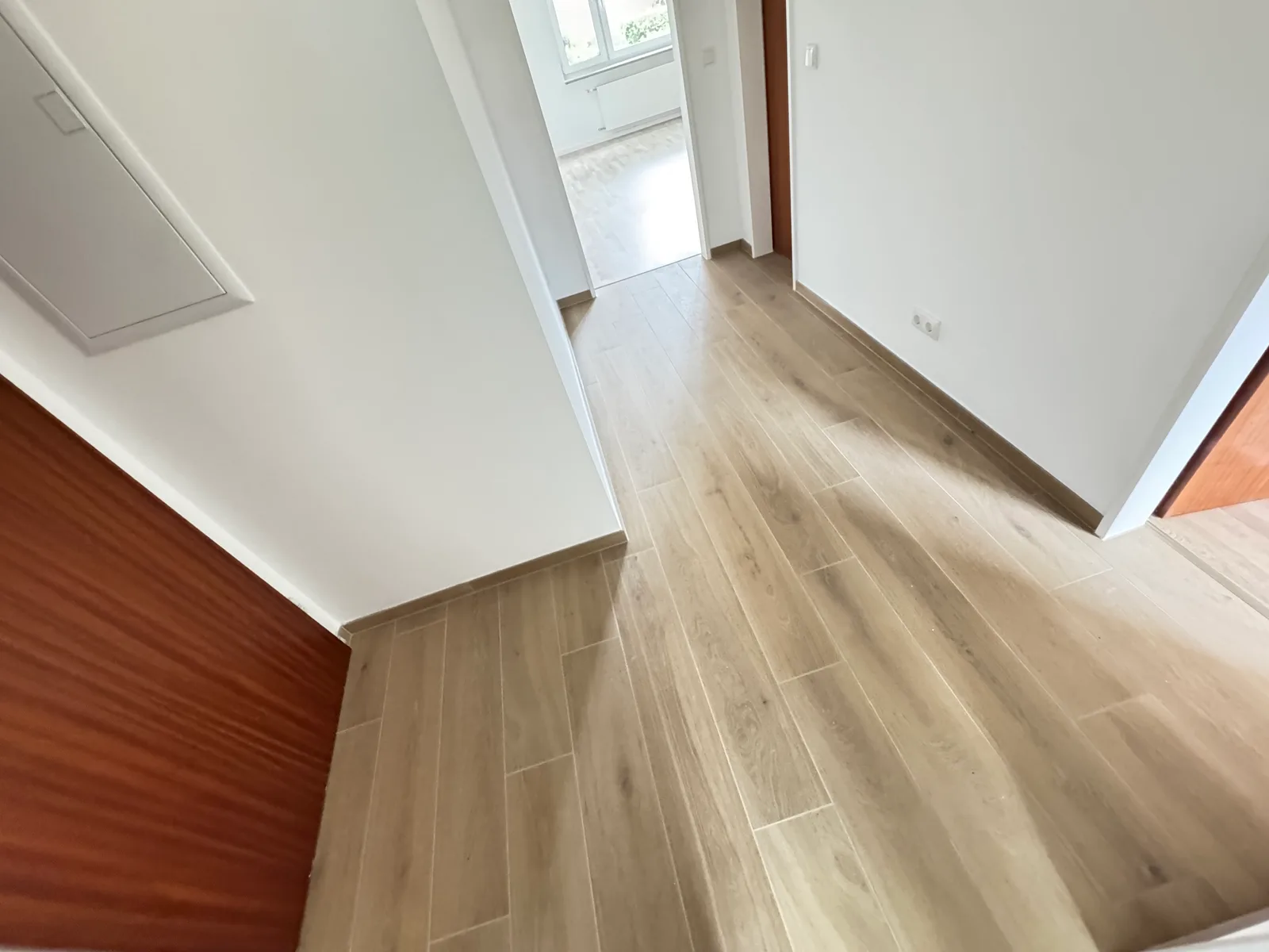 Vinylboden verlegen Hamburg-Sasel – Klick-Vinyl mit Trittschall – Bild 11