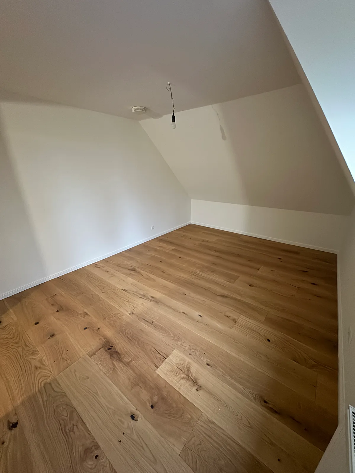 Parkettboden verlegen Jüthornstraße – Fertigparkett Eiche – Bild 14