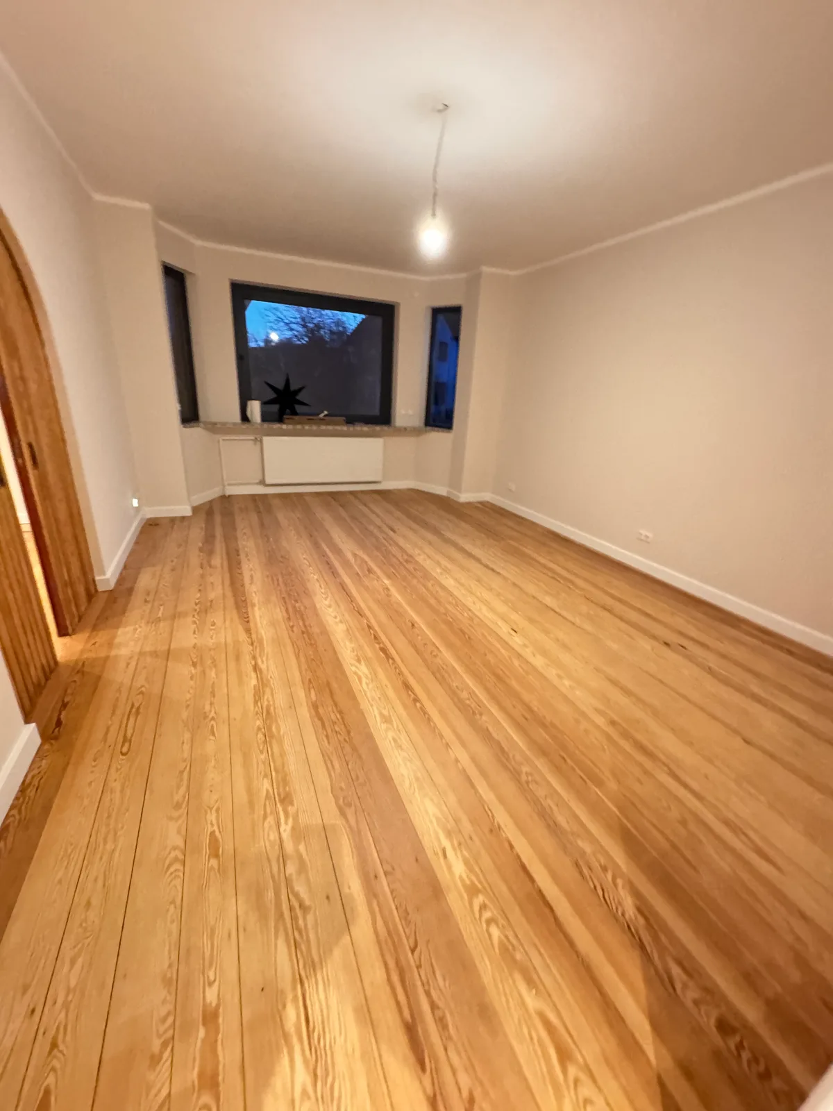Dielenboden schleifen Bahrenfeld – Altbau-Dielen ölen – Hauptbild KSB Hamburg