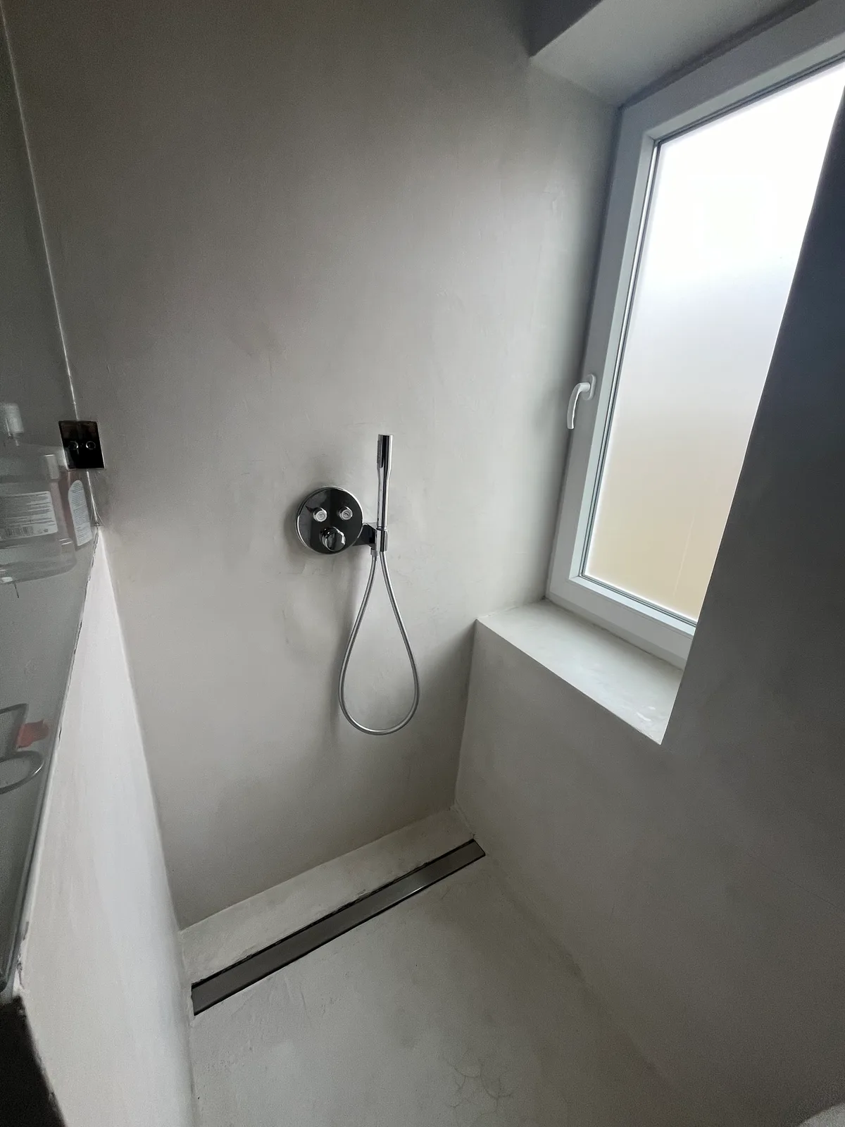 Fugenloses Bad Bahrenfelder Straße – Gäste-WC – Bild 2