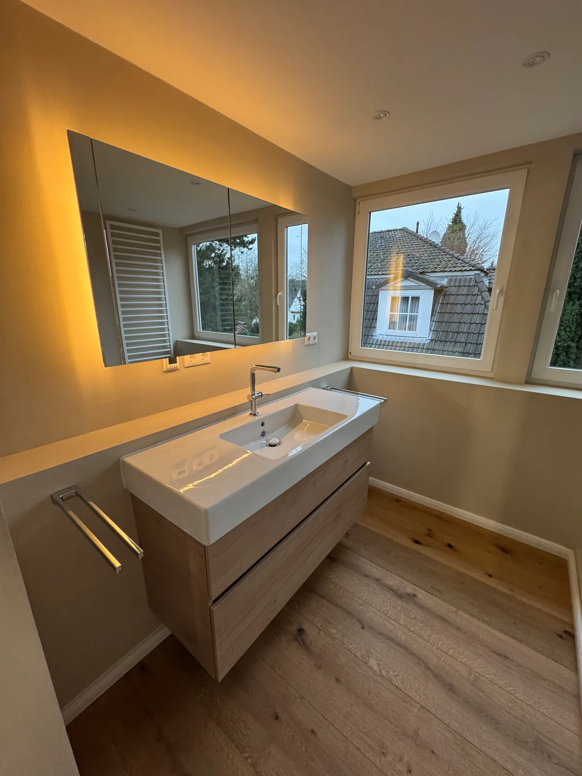 Fugenloses Bad Wandsbeker Chaussee – Hauptbad 9 m² – Bild 5