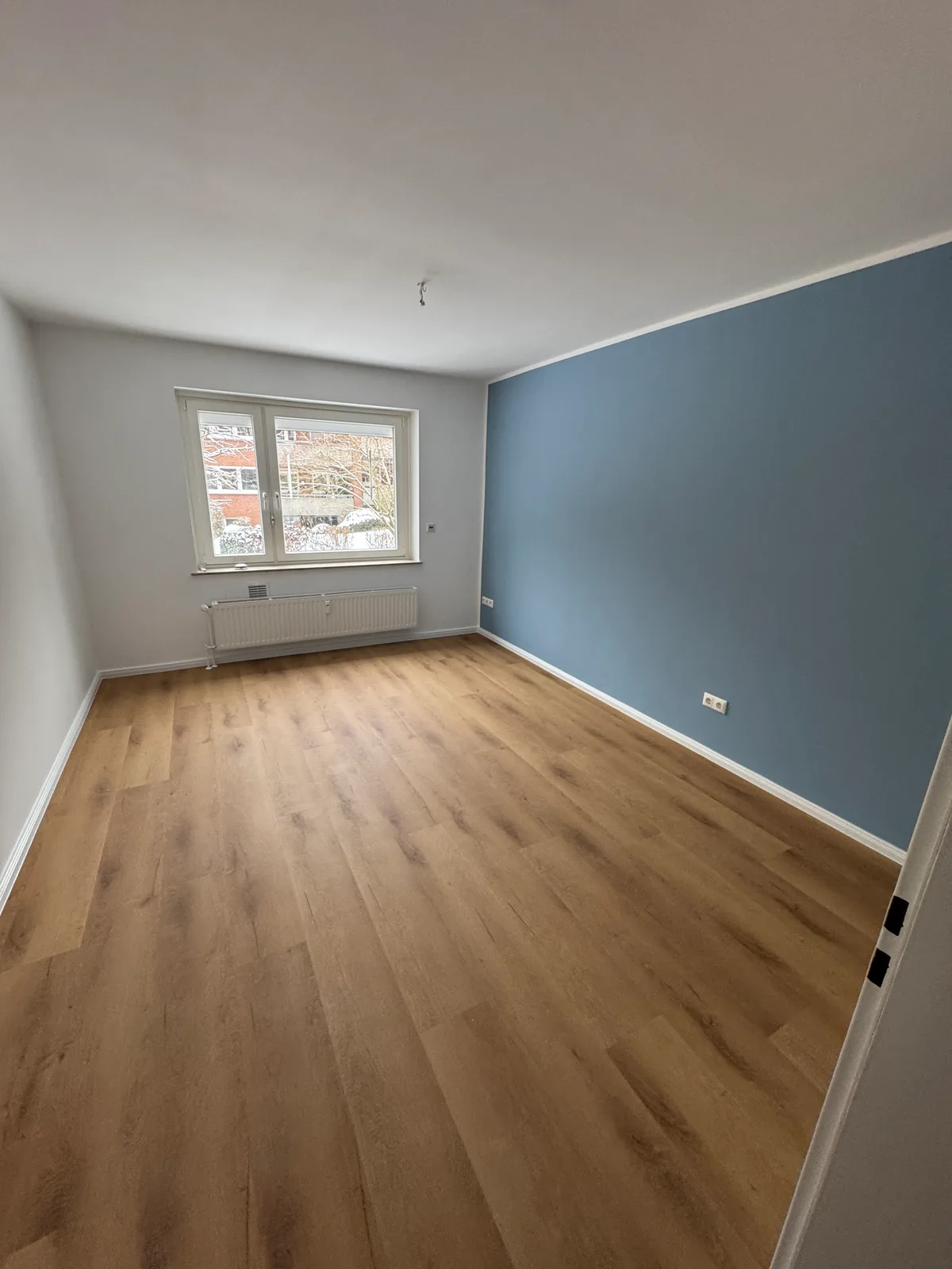 Malerarbeiten Niendorfer Straße – Wohnung frisch gestrichen – Bild 4